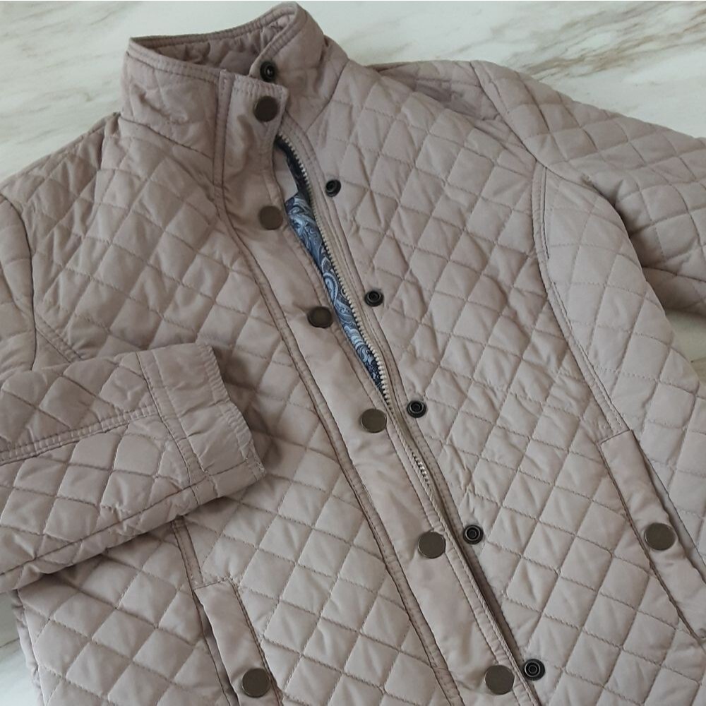 MISS ASHLEY by 26 International Beige Quilted Puffer Jacket Sz SP - Picture 7 of 11